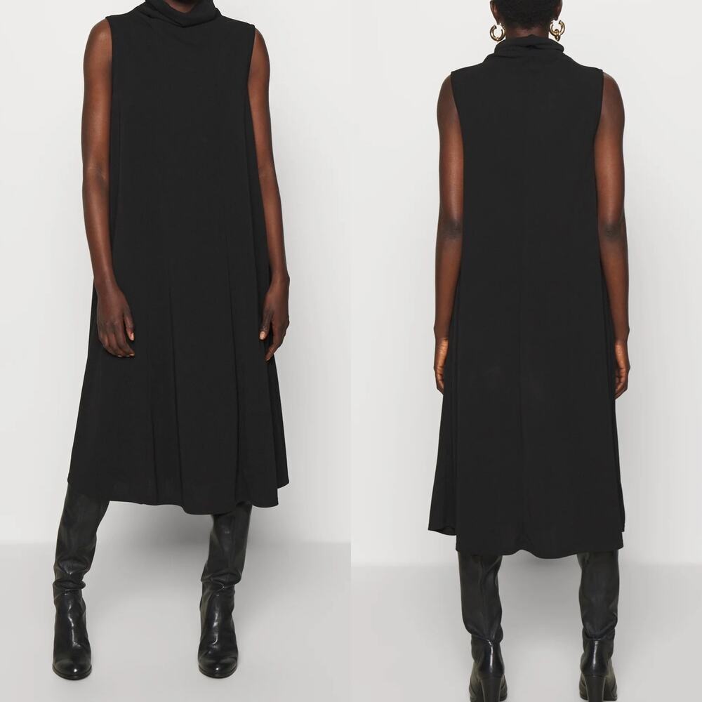 Max Mara Leisure Jersey Sleeveless Dress Size Small NWOT Viscose Blend